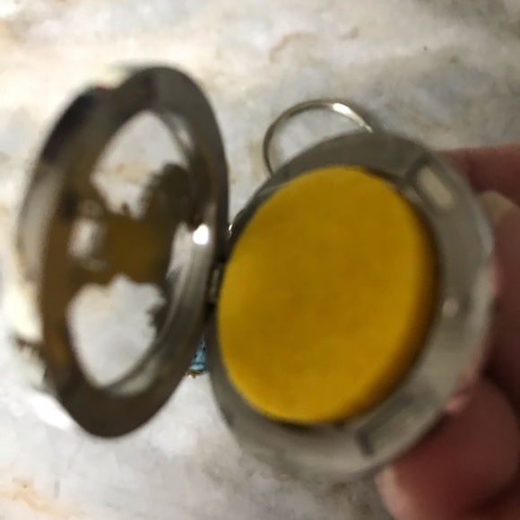 Essential Oil Diffusers - Picture 4 of 4